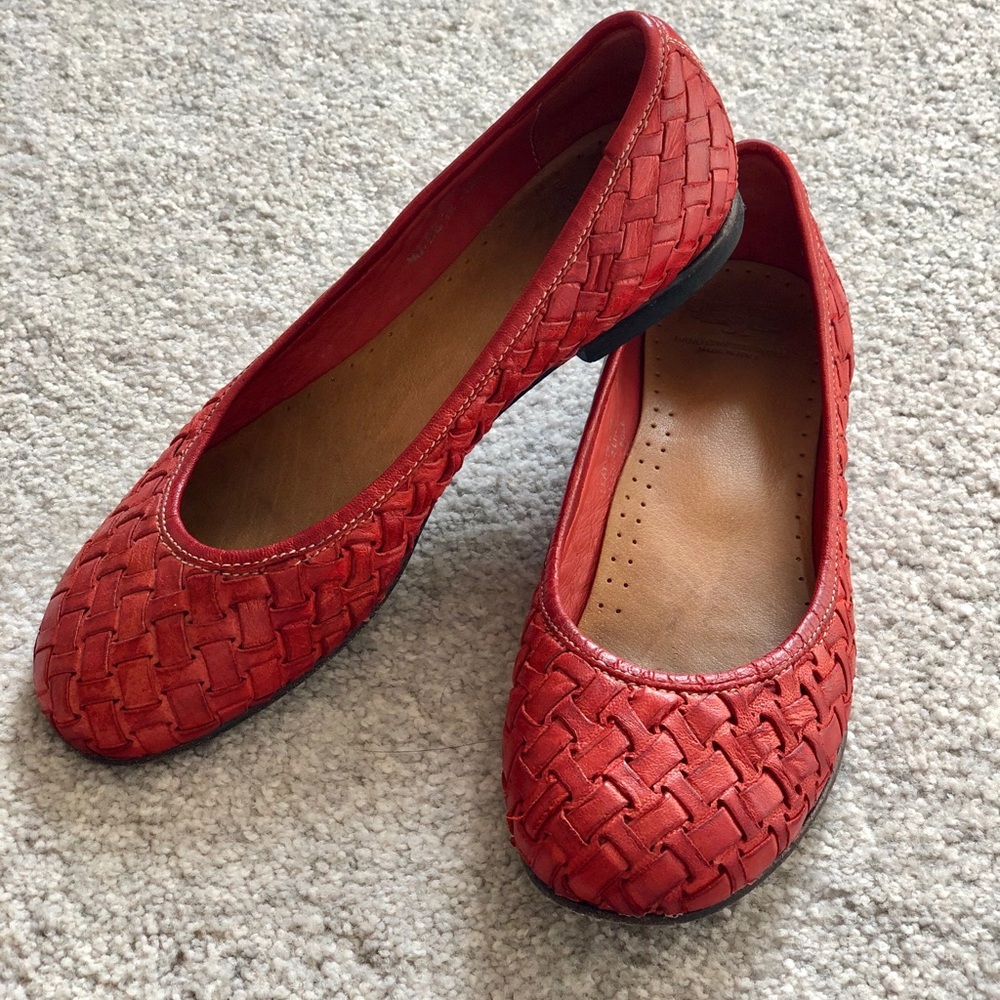 Calzoleria Toscana Red Woven Ballerina Flats